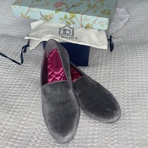 Birdies Starling Size 6 in Silver/Grey — Never Worn